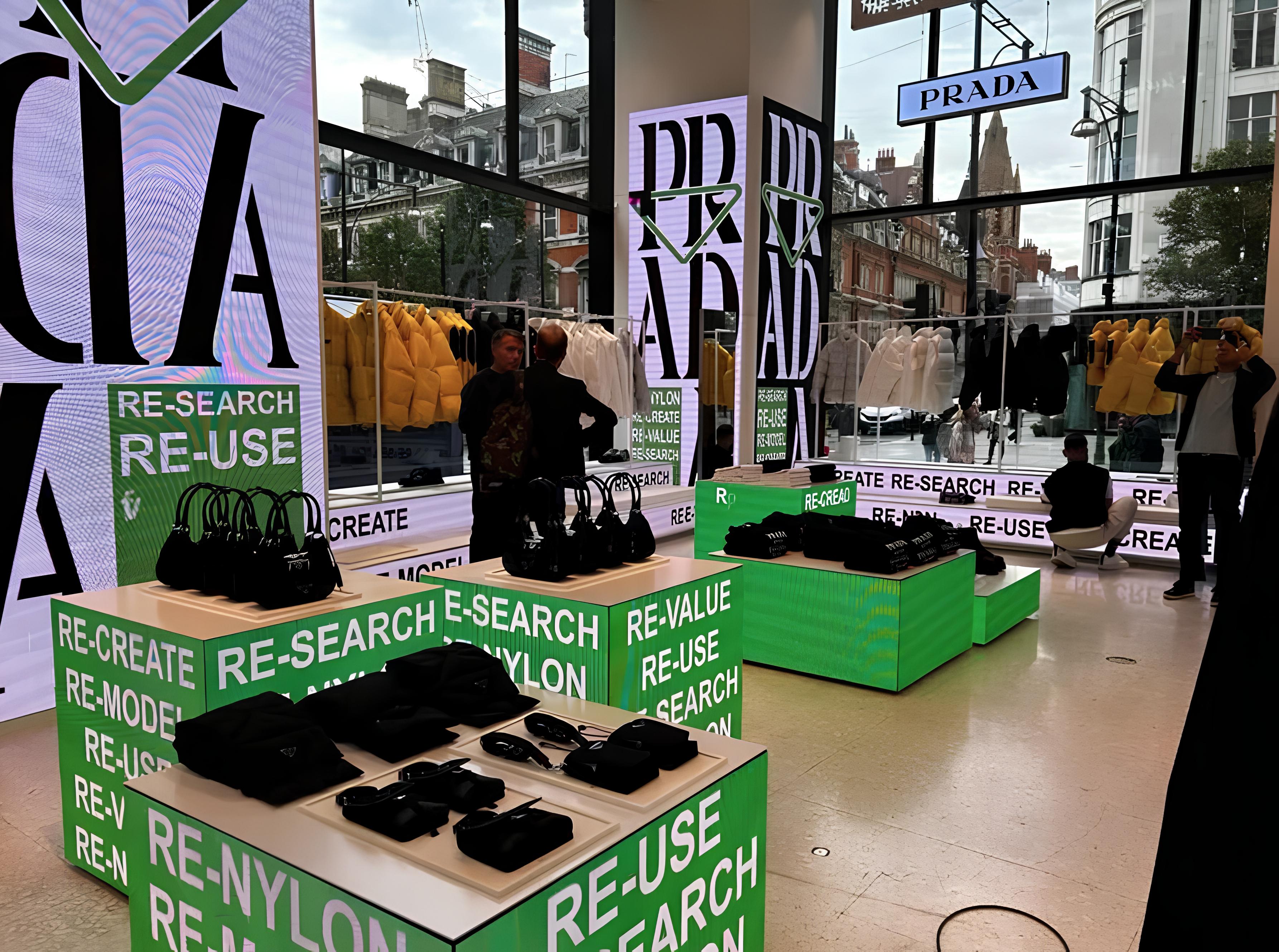 display vetrine cubi led